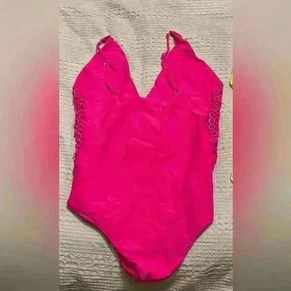 MIKOH Rio One Piece in Hot Pink - Picture 5 of 5